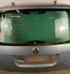 Malle/Hayon arriere SKODA ROOMSTER Photo n°1