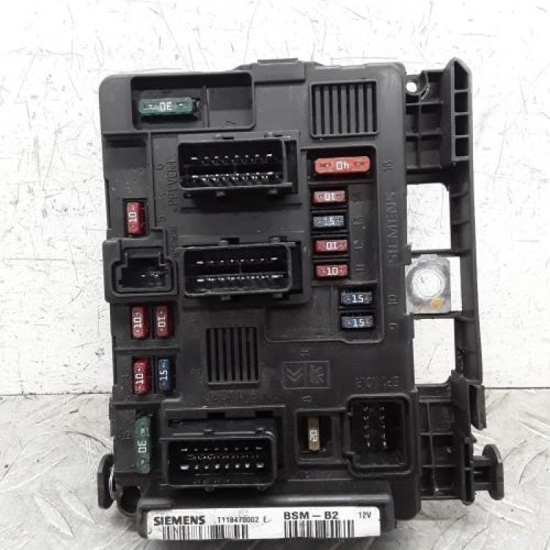 Boitier servitude moteur (BSM) PEUGEOT 206
