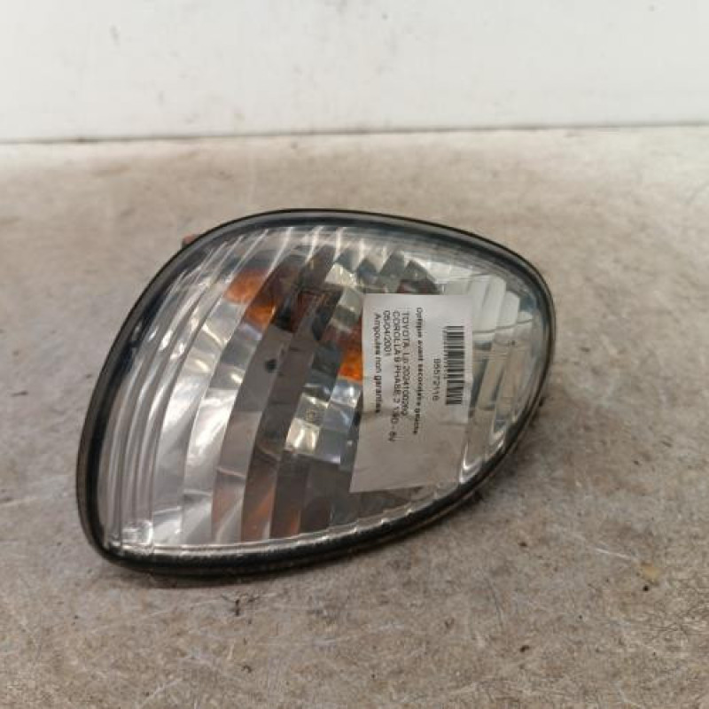 Optique avant secondaire gauche (feux)(clignotant) TOYOTA COROLLA 9