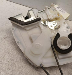 Serrure arriere droit SUZUKI SWIFT 4 Photo n°6