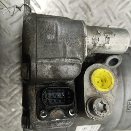 Compresseur clim MERCEDES CLASSE S 222