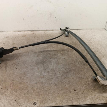 Leve vitre mecanique avant droit PEUGEOT 106