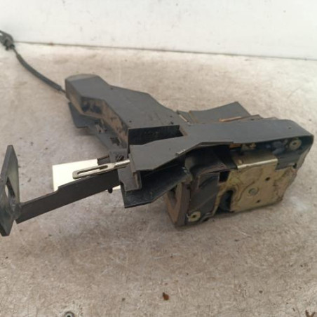 Serrure avant droit FORD FIESTA 5