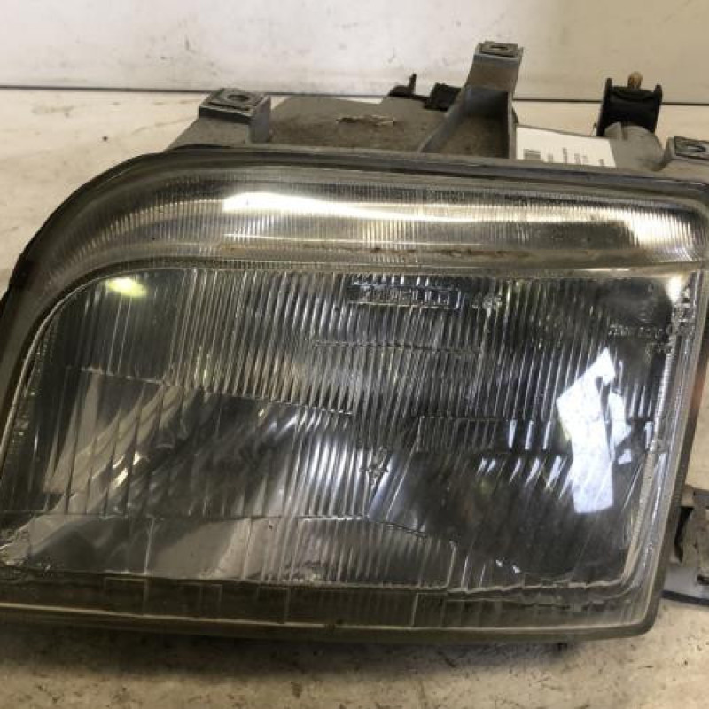 Optique avant principal gauche (feux)(phare) RENAULT CLIO 1