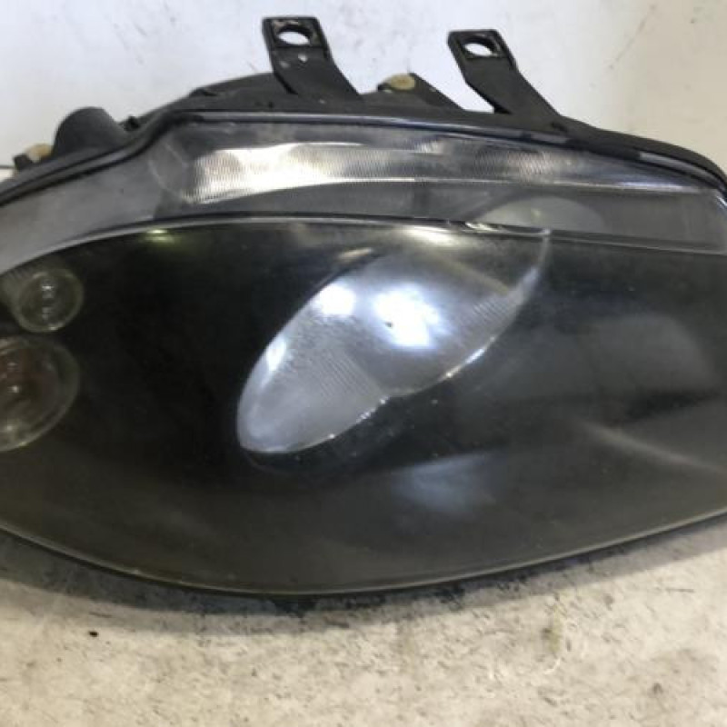 Optique avant principal droit (feux)(phare) SEAT IBIZA 3