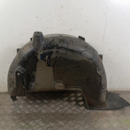 Pare boue arriere droit PEUGEOT 2008 1