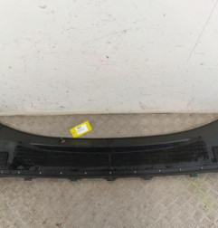 Baie de pare brise FORD PUMA 2