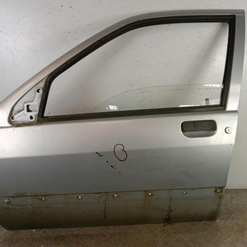 Porte avant gauche RENAULT CLIO 1