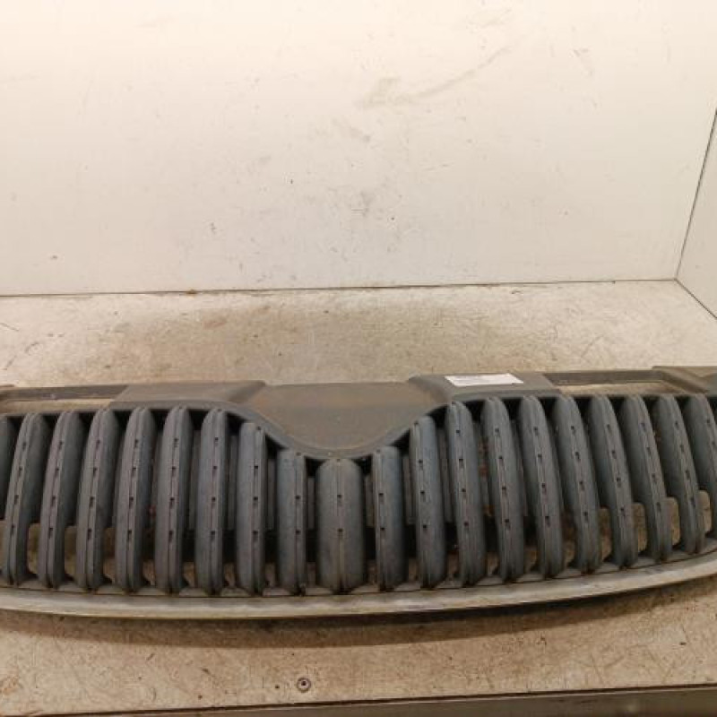 Calandre SKODA ROOMSTER Calandre SKODA ROOMSTER