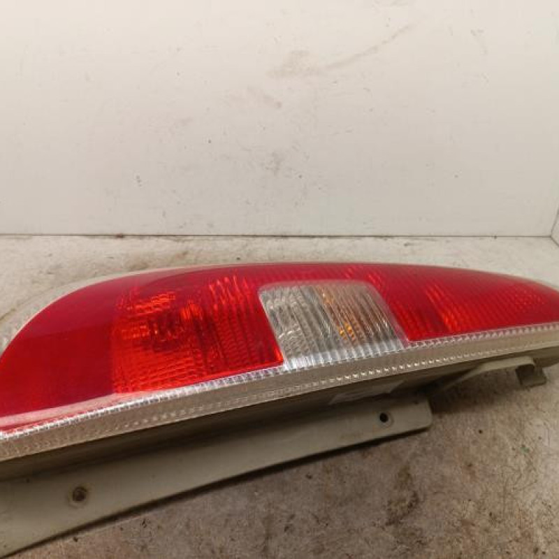 Feu arriere principal gauche (feux) SKODA ROOMSTER