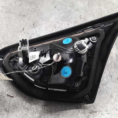 Feu arriere secondaire gauche (feux) FORD PUMA 2