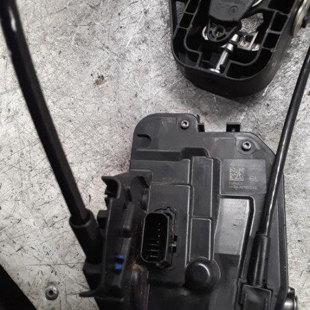 Serrure avant gauche FORD PUMA 2