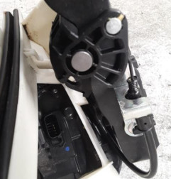 Serrure arriere droit FORD PUMA 2