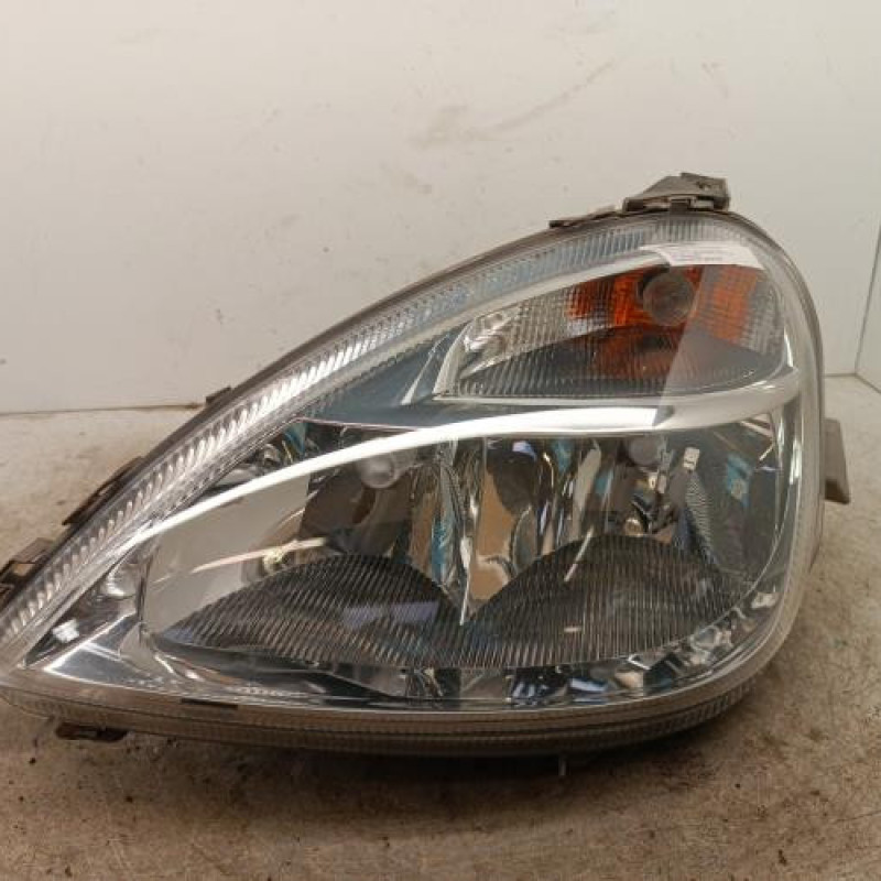 Optique avant principal gauche (feux)(phare) MERCEDES CLASSE A 168