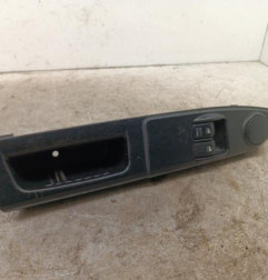 Interrupteur de leve vitre avant gauche HYUNDAI GETZ Photo n°1