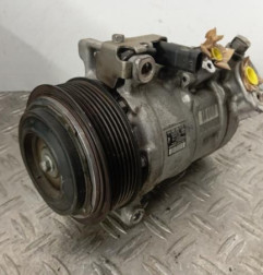 Compresseur clim MERCEDES CLASSE C 205 Photo n°1