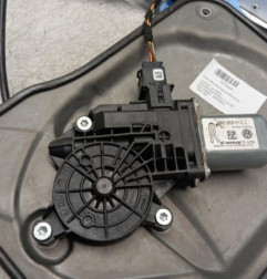 Leve vitre electrique arriere droit SKODA ROOMSTER Photo n°4