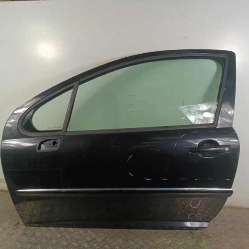 Porte avant gauche PEUGEOT 207 Porte avant gauche PEUGEOT 207
