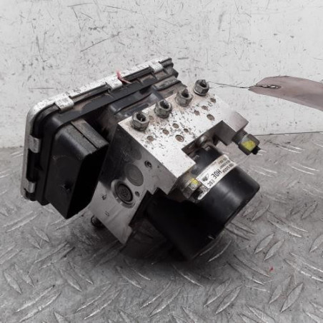 Bloc ABS (freins anti-blocage) NISSAN NAVARA NP300