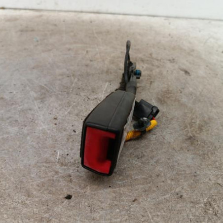 Attache ceinture avant droit CHEVROLET AVEO 2