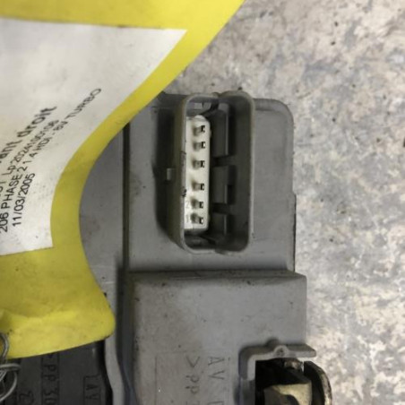Serrure avant droit PEUGEOT 206