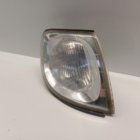 Optique avant secondaire droit (feux)(clignotant) HYUNDAI TRAJET