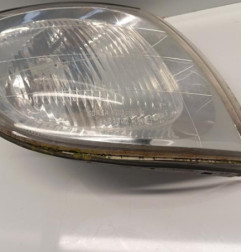 Optique avant secondaire droit (feux)(clignotant) HYUNDAI TRAJET Photo n°4