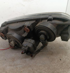 Optique avant principal gauche (feux)(phare) TOYOTA COROLLA 9