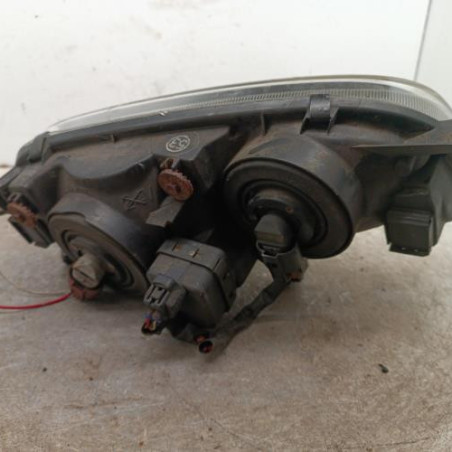 Optique avant principal gauche (feux)(phare) TOYOTA COROLLA 9