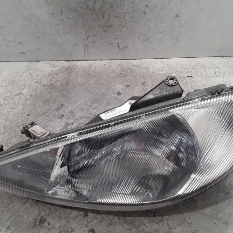 Optique avant principal gauche (feux)(phare) PEUGEOT 206