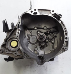 Boite de vitesses NISSAN MICRA 3 Photo n°1