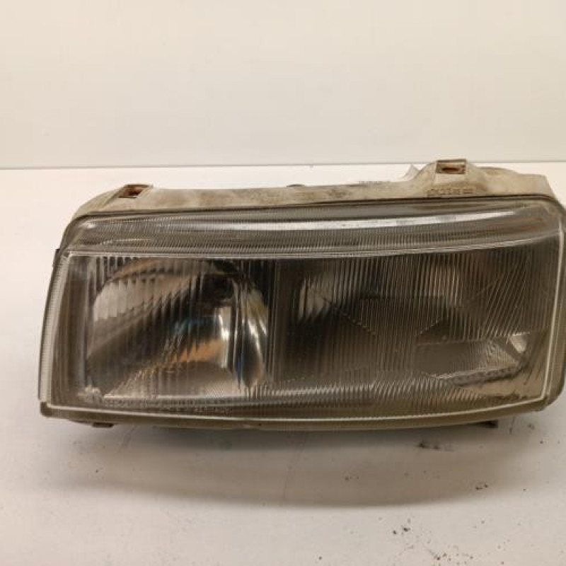 Optique avant principal gauche (feux)(phare) VOLKSWAGEN PASSAT 3