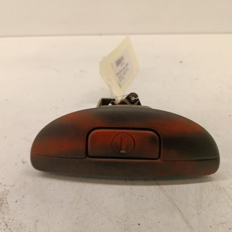 Bouton de coffre RENAULT SCENIC 1 Bouton de coffre RENAULT SCENIC 1