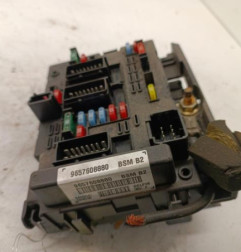 Boitier servitude moteur (BSM) PEUGEOT 206 Photo n°1