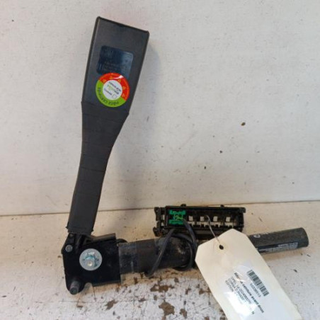 Attache ceinture avant droit OPEL CORSA D