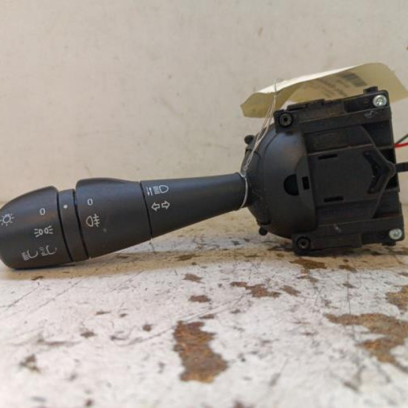 Commodo phare RENAULT CLIO 4 Commodo phare RENAULT CLIO 4
