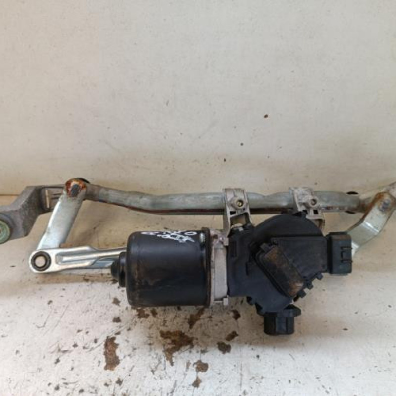 Moteur essuie glace arriere RENAULT CLIO 4