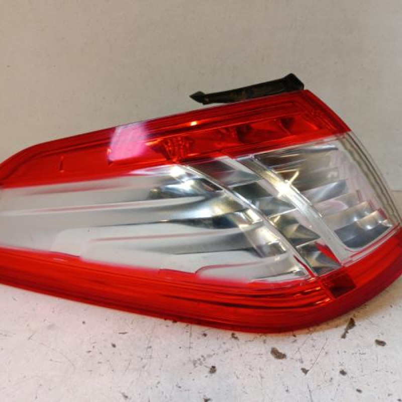 Feu arriere principal gauche (feux) PEUGEOT 508 1 SW Feu arriere principal gauche (feux) PEUGEOT 508 1 SW
