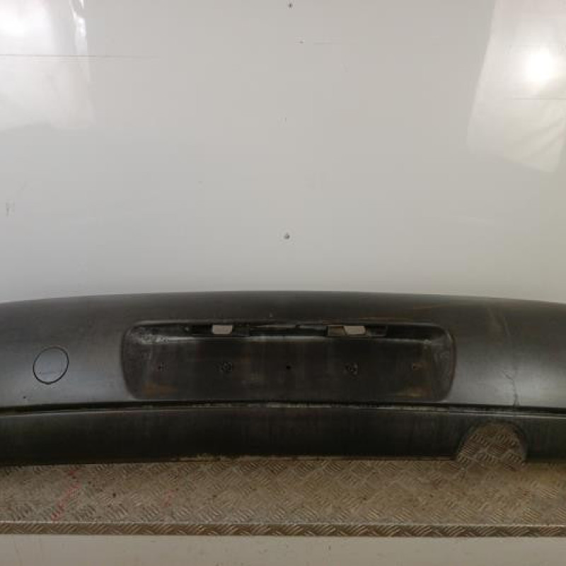 Pare choc arriere FORD FIESTA 4
