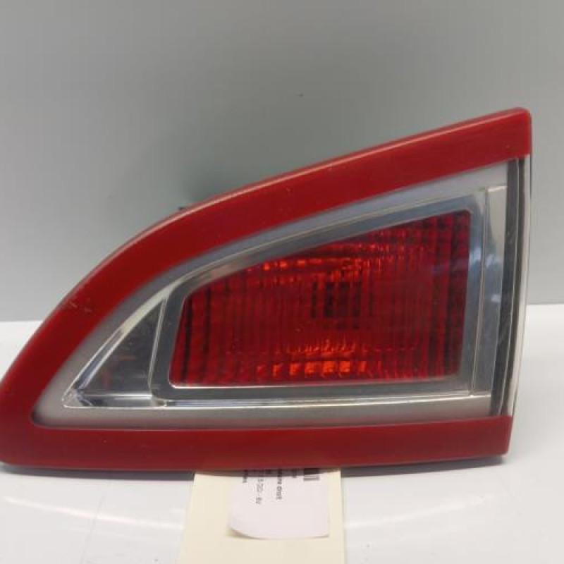 Feu arriere secondaire droit (feux) RENAULT SCENIC 3 Feu arriere secondaire droit (feux) RENAULT SCENIC 3
