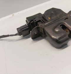 Serrure de hayon RENAULT SCENIC 3