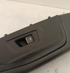 Interrupteur de leve vitre avant droit VOLKSWAGEN PASSAT 7