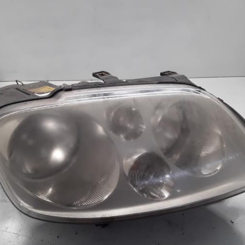 Optique avant principal droit (feux)(phare) VOLKSWAGEN TOURAN 1