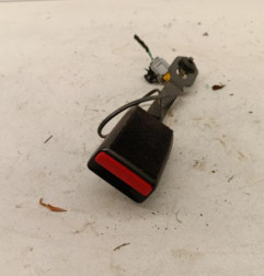 Attache ceinture avant droit PEUGEOT 208 1