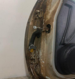 Porte avant droit RENAULT MEGANE 1 Photo n°5