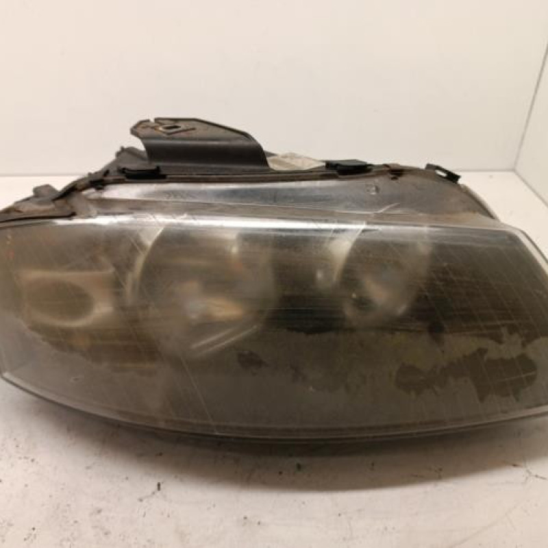 Optique avant principal droit (feux)(phare) AUDI A3 2