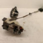 Serrure arriere droit PEUGEOT 208 1