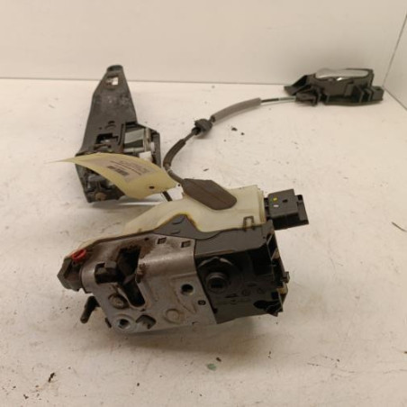 Serrure arriere gauche PEUGEOT 208 1