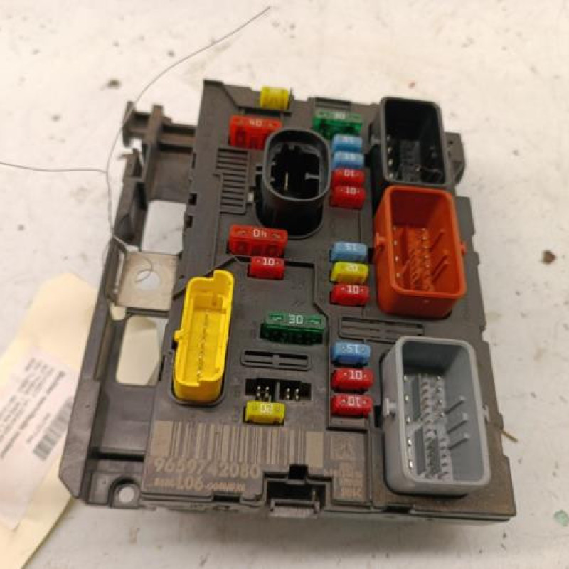 Boitier servitude moteur (BSM) PEUGEOT 307