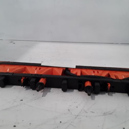 Feu arriere stop central PEUGEOT 206